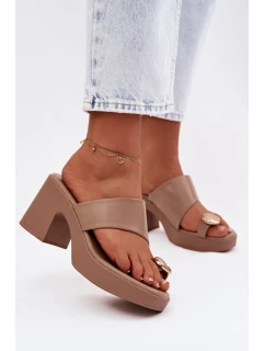 Dámské nazouváky na sloupkovém podpatku se zlatým detailem tmavě béžové Sinora