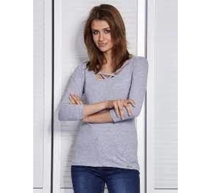 Dámská halenka CZ BZ model 19412507 Světle šedá - FPrice Dámská halenka CZ BZ model 19412507 Světle šedá - FPrice