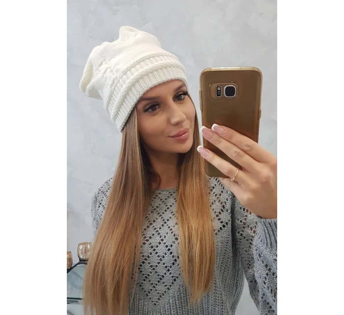 Dámska čiapka Kaja K339 ecru Dámska čiapka Kaja K339 ecru