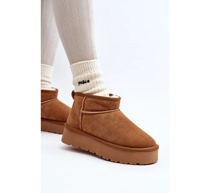 Módní semišové nízké sněhule Camel model 21607395 - Boto Módní semišové nízké sněhule Camel model 21607395 - Boto