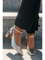 Kožené Lodičky Na Podpatku model 21694769 Zlaté - Maciejka