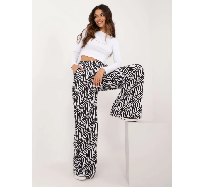 Súprava EM KMPL 867.11 biela čierna