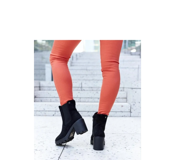 Topánky na podpätku model 206546 Solea