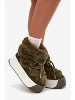 Dámské sněhule na masivní platformě s a kožešinou model 21711522 - Boto Dámské sněhule na masivní platformě s a kožešinou model 21711522 - Boto