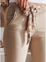 Dámské látkové chinos kalhoty s páskem tmavě béžové Dstreet model 21986209 - FashionStreet