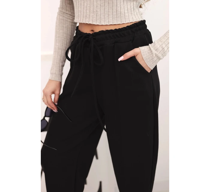 Elegantní dámské kalhoty s vysokým pasem a vázáním v pase černé