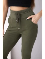 Dámske tepláky s vysokým pásom a šnúrkou na stiahnutie v khaki farbe