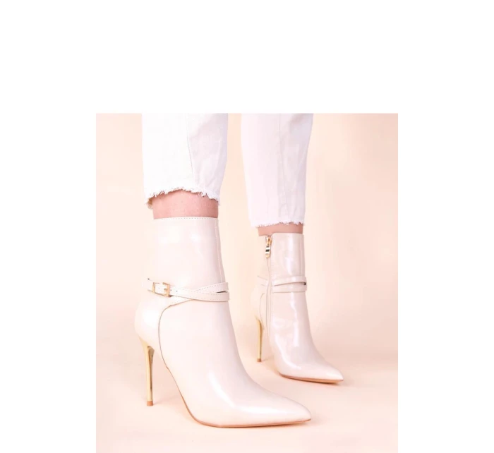 Topánky na podpätku model 221026 Solea