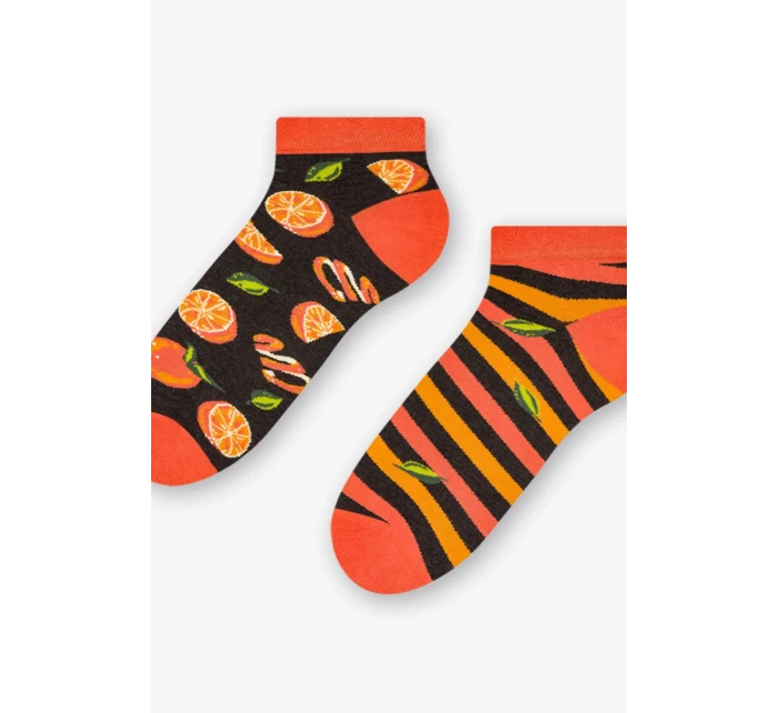 Krátke asymetrické pánske ponožky 035