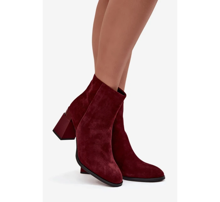 Botki Damskie Z Naturalnego Zamszu Na Słupku Ocieplane D&A CR52-718 Bordowe Botki Damskie Z Naturalnego Zamszu Na Słupku Ocieplane D&A CR52-718 Bordowe