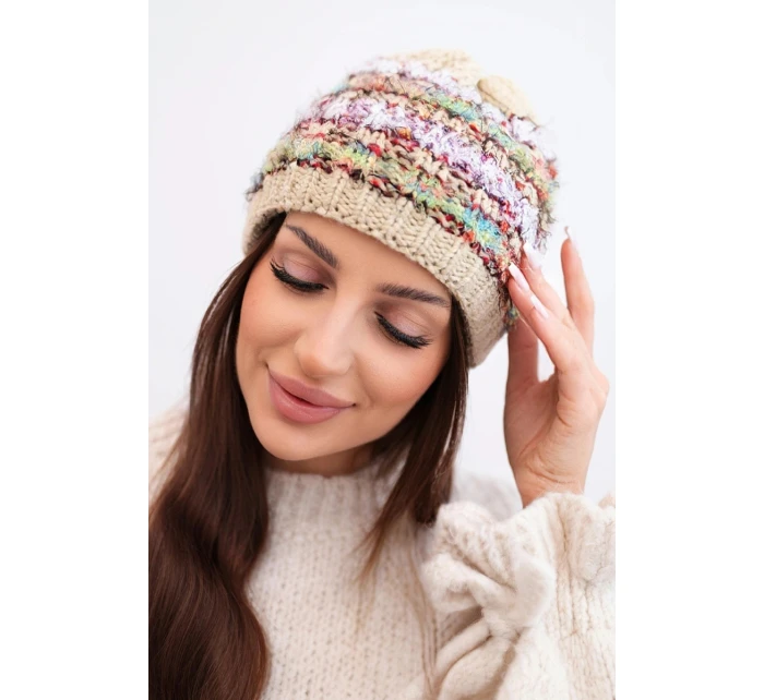 Dámska zimná čiapka s farebným vláknom a elastickou šnúrkou K352 beige