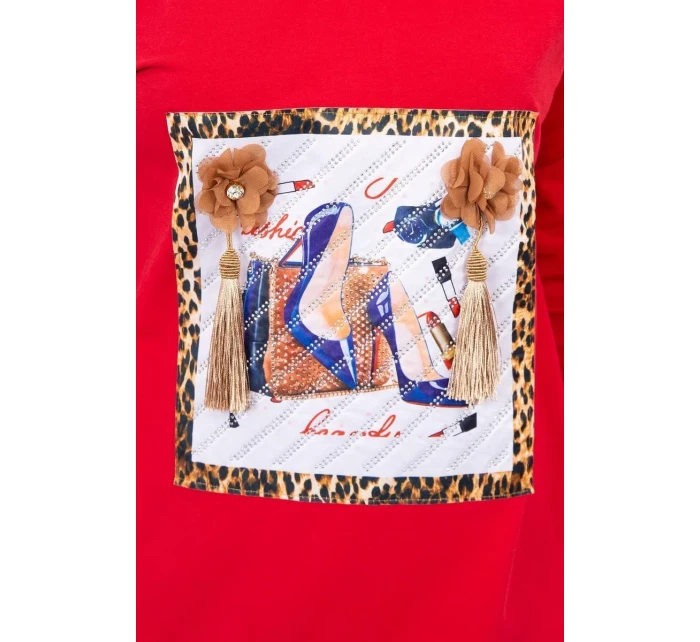 Šaty s 3D grafikou a ozdobnými volánikmi červené