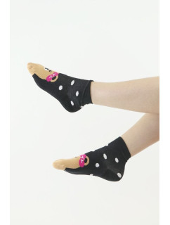 Zábavné ponožky Bear čierne s bielymi bodkami
