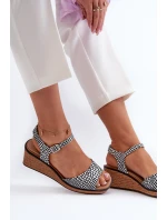 Dámské sandály Na Černobílé model 21657299 - SERGIO LEONE Dámské sandály Na Černobílé model 21657299 - SERGIO LEONE