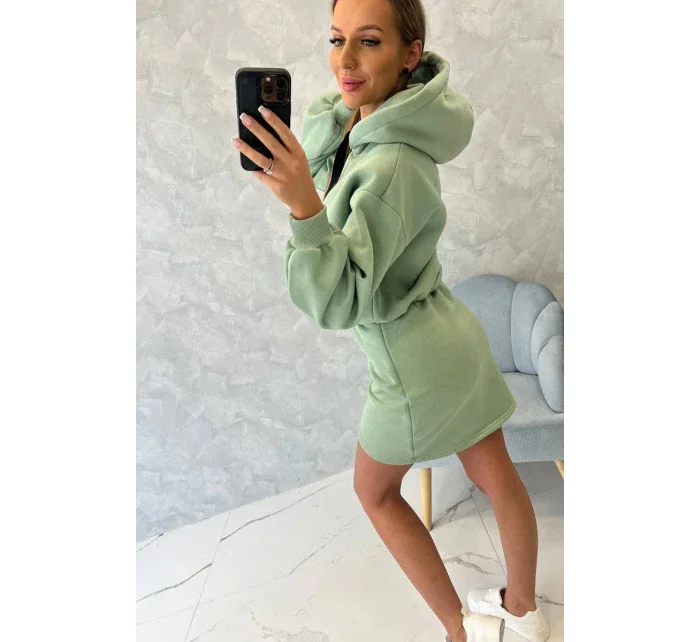 Zateplené šaty s obálkovým dnom tmavo mätovej farby