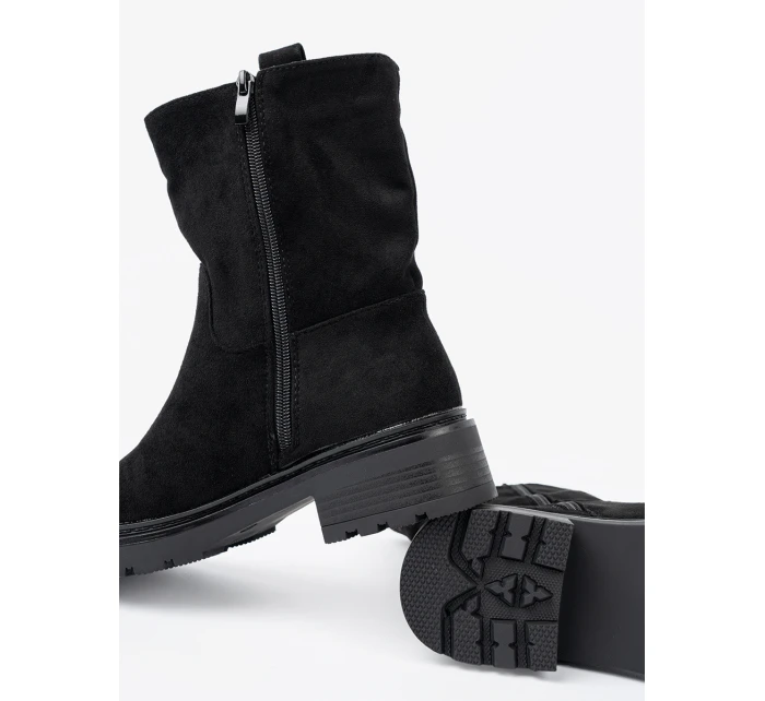 Pěkné černé  kotníčkové boty dámské na plochém podpatku