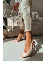 Dámske sandále na podpätku Beige Sevina