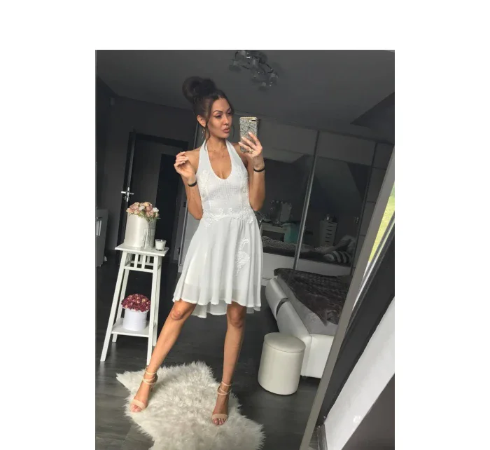 Večerné šaty model 93971 YourNewStyle Večerné šaty model 93971 YourNewStyle