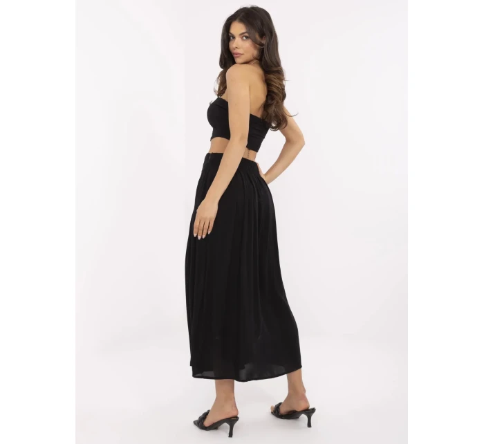 Spódnica model 21116745 czarny - FPrice Spódnica model 21116745 czarny - FPrice