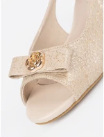 Praktické zlaté dámske topánky Obcas Praktické zlaté dámske topánky Obcas