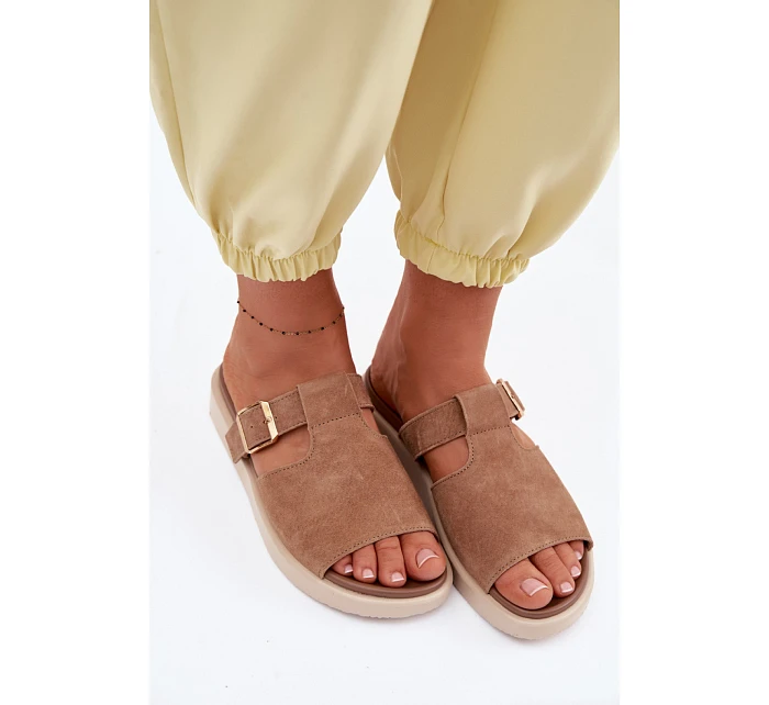 Žabky na platforme model 226519 Krok vo veľkom štýle