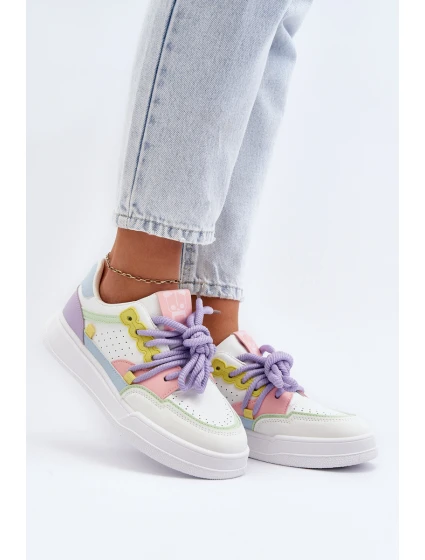 Dámské tenisky z ekokože v provedení model 21648806 - Boto Dámské tenisky z ekokože v provedení model 21648806 - Boto