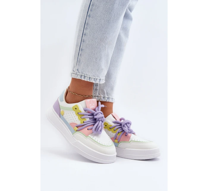 Dámské tenisky z ekokože v provedení model 21648806 - Boto Dámské tenisky z ekokože v provedení model 21648806 - Boto