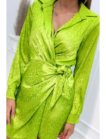 Šaty s viazaním v páse svetlo zelené