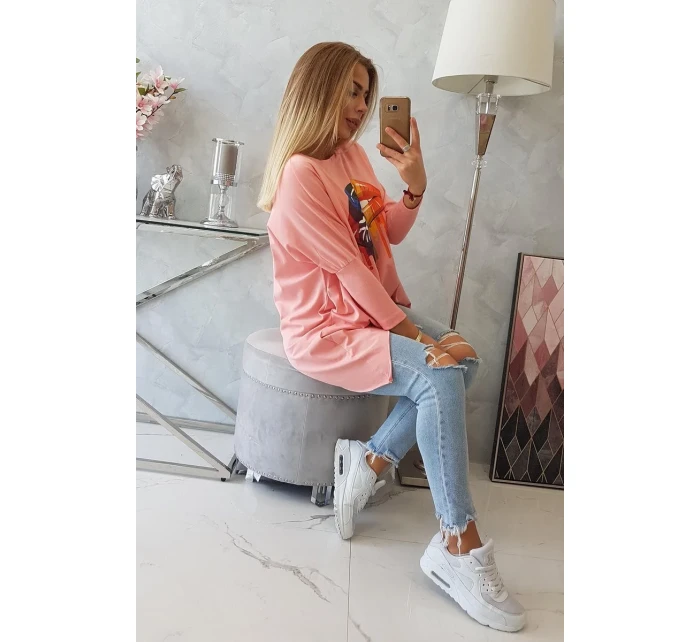 Oversize blúzka s dúhovou potlačou pier v marhuľovej farbe