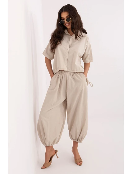 Šnúrové nohavice model 226233 Taliansko Moda