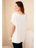 Mušelínová blúzka s náhrdelníkom béžová