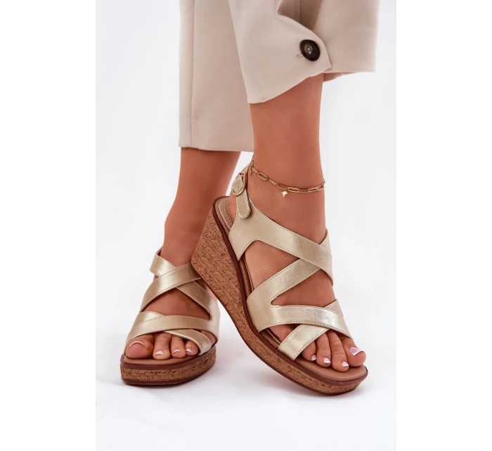 Model topánok na podpätku 212833 Krok v štýle Model topánok na podpätku 212833 Krok v štýle