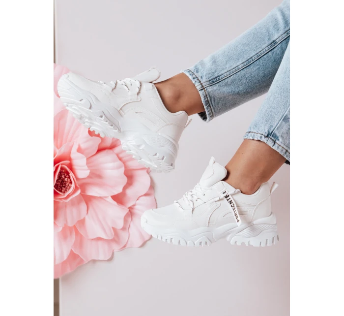 Dámské sportovní tenisky white Dstreet model 21983853 - FashionStreet