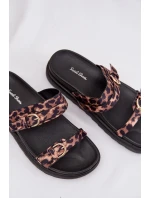 Dámské sandály s pásky a zlatými sponami Leopard model 22032147 - Boto