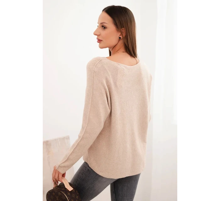 Dámsky viskózový sveter s výstrihom v tvare písmena V tmavobéžovej farby