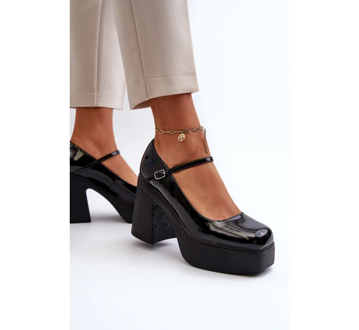 Półbuty Damskie Lakierowane Na Platformie I Słupku Big Star NN274004 Czarne Półbuty Damskie Lakierowane Na Platformie I Słupku Big Star NN274004 Czarne