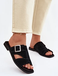 Semišové dámské nazouváky na nízkém podpatku s přezkou Big Star model 22064168 Černé - Big Star Shoes