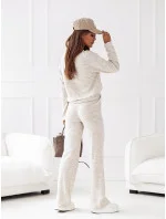 Béžový úpletový komplet blůza a kalhoty model 19673971 - Moon Béžový úpletový komplet blůza a kalhoty model 19673971 - Moon