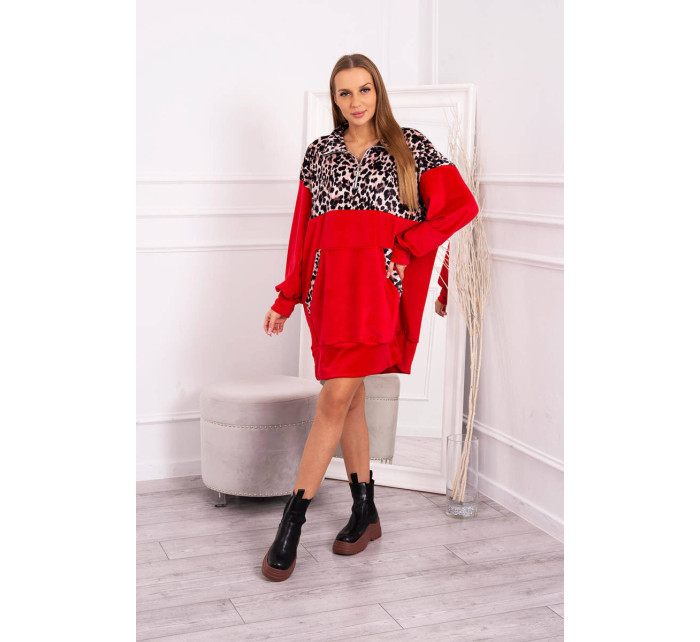 Velúrové šaty s leopardím potlačou červené