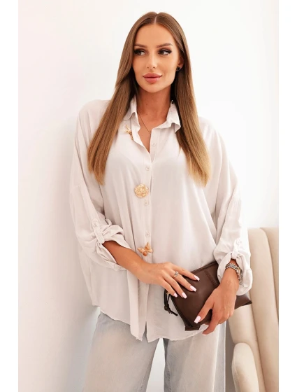 Dámska košeľa s viskózou, ozdobnými gombíkmi a golierom béžová