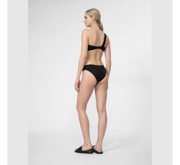 Dámske plavky W 4FSS23UBKTF025/4FSS23UBKBF025 20S - 4F Dámske plavky W 4FSS23UBKTF025/4FSS23UBKBF025 20S - 4F