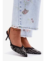 Ozdobené sandály s na jehlovém podpatku Černé model 22111307 - Boto