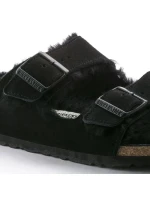 Dámské zateplené žabky s ovčí vlnou Arizona VL Black semišová kůže regular wide dámské model 20693883 - Birkenstock