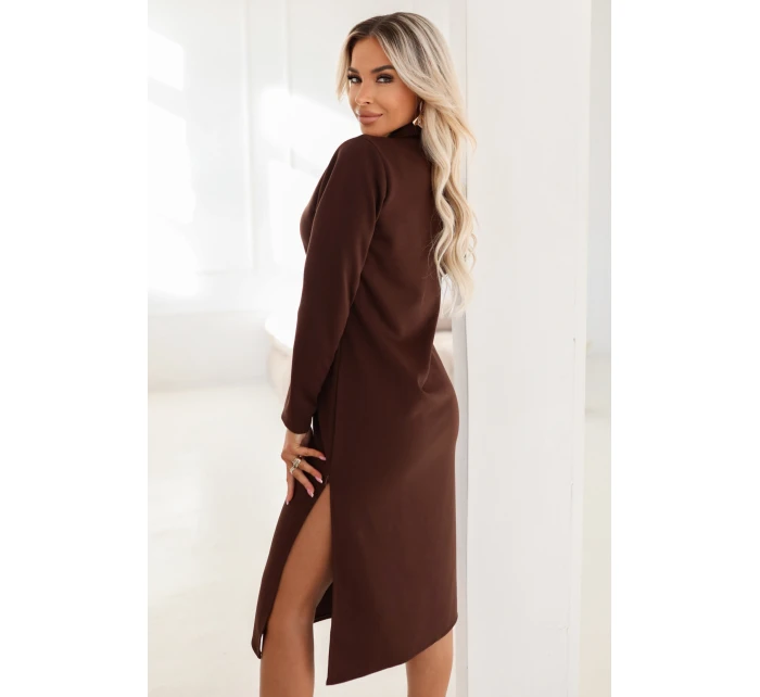 model 21884014 Elegantní midi šaty s límečkem a bočním rozparkem čokoládové - numoco basic