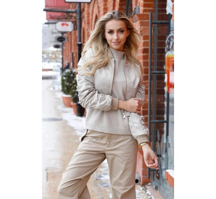 Krátka béžová dámska bunda typu bomber (AG3-2206)