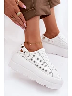 Kožené Ažurové Dámské Tenisky Na Platformě S Páskem Na Bílé model 22100286 - D&A Kožené Ažurové Dámské Tenisky Na Platformě S Páskem Na Bílé model 22100286 - D&A