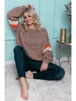 Sveter model 163201 PeeKaBoo