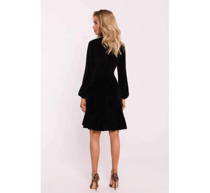 model 20555707 Sametové šaty s výstřihem do V černé - Moe model 20555707 Sametové šaty s výstřihem do V černé - Moe