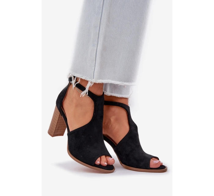 Sandały Na Słupku Z Eko Zamszu Czarne Lanadriena