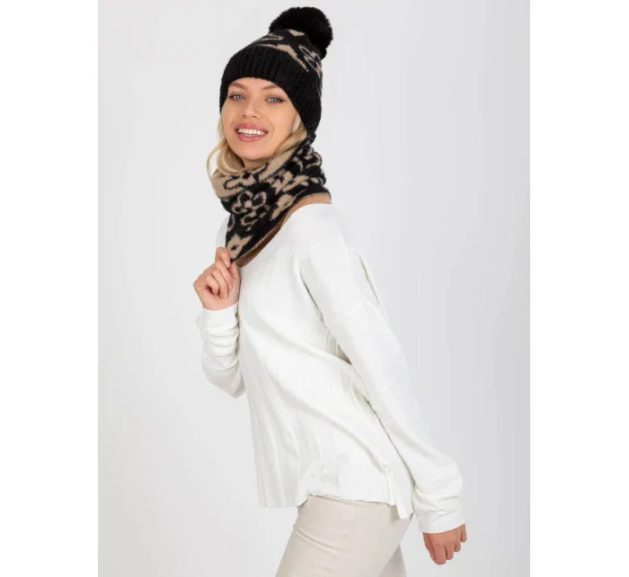 Tunelový šál AT KM CM 331 čierna a béžová Tunelový šál AT KM CM 331 čierna a béžová